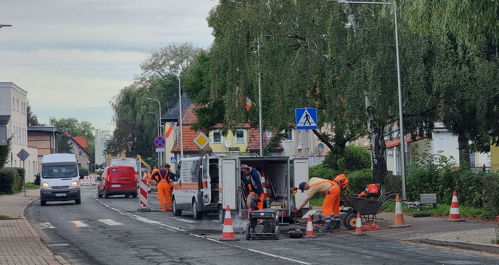 wystartowa-remont-nawierzchni-na-cieplickiej-128080