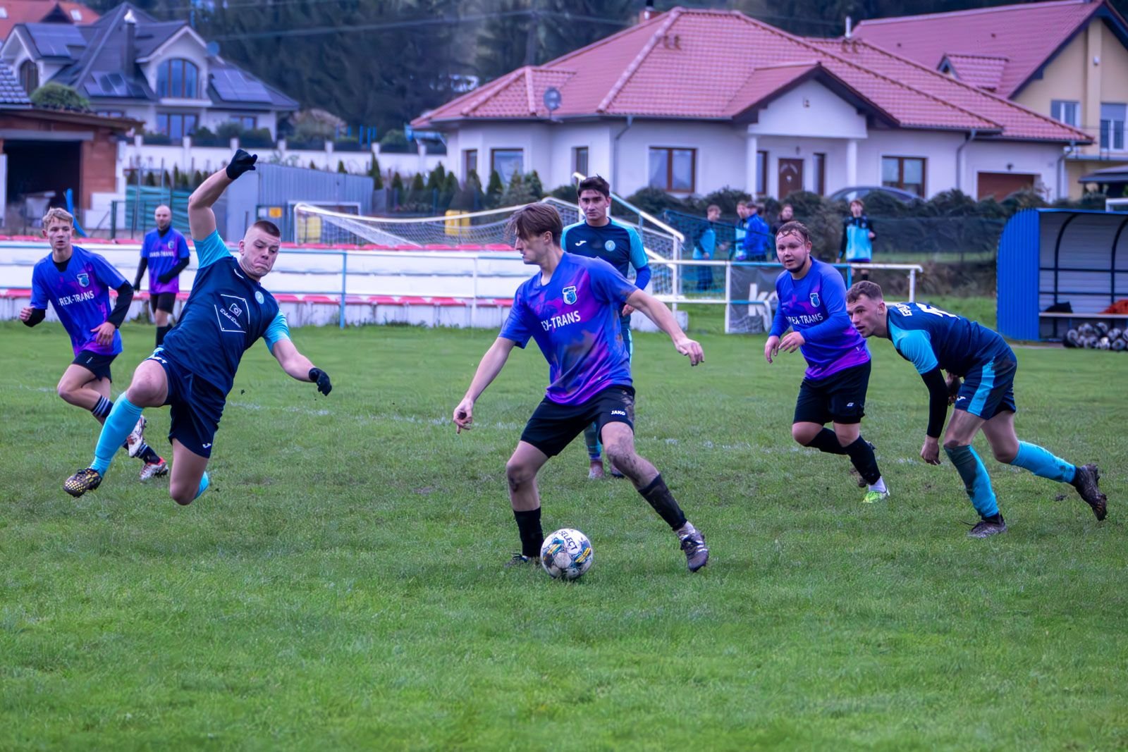 lotnik-wyskoczy-ze-strefy-spadkowej-wynikitabela-128085