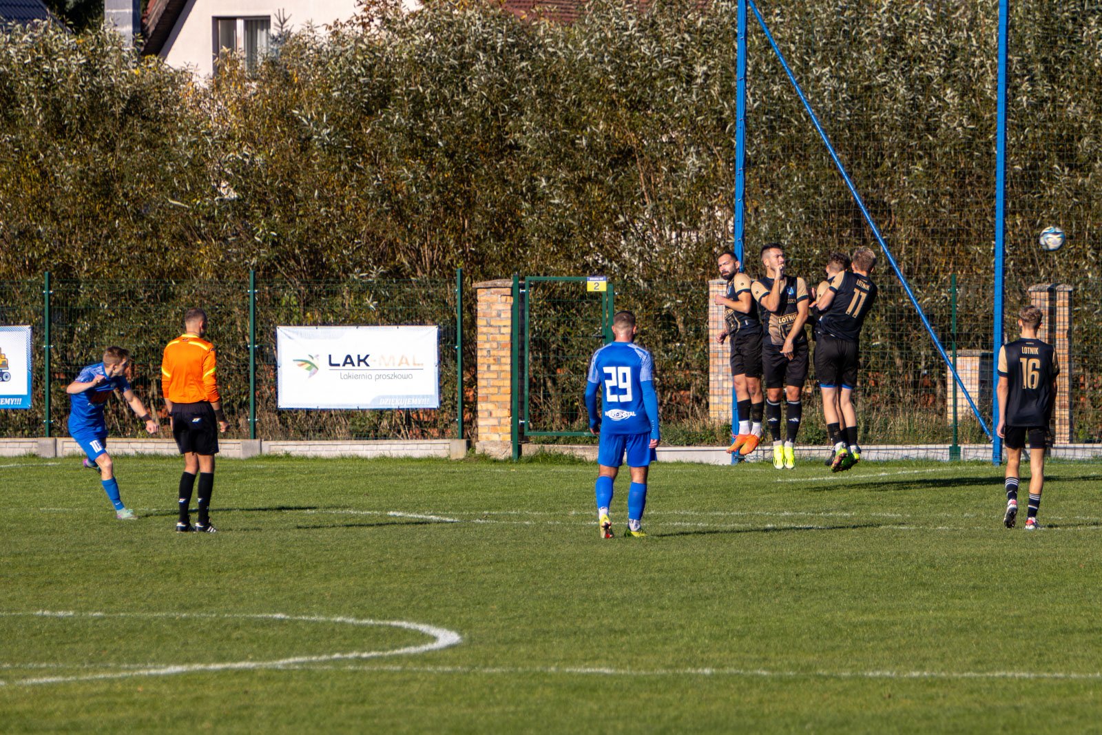 omnica-graa-w-derbach-z-jezowem-sudeckim-128219