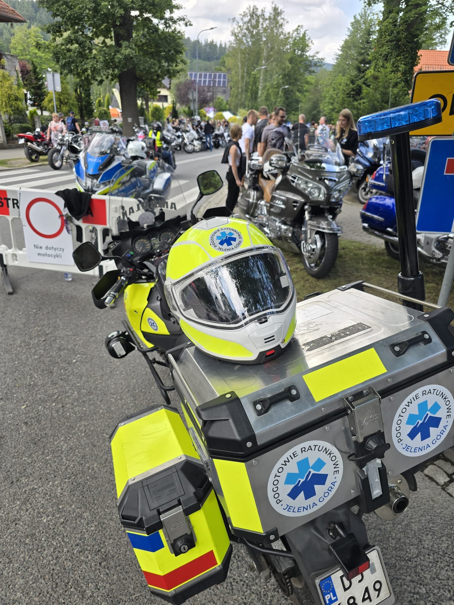 moto-ambulans-mia-mase-pracy-128265