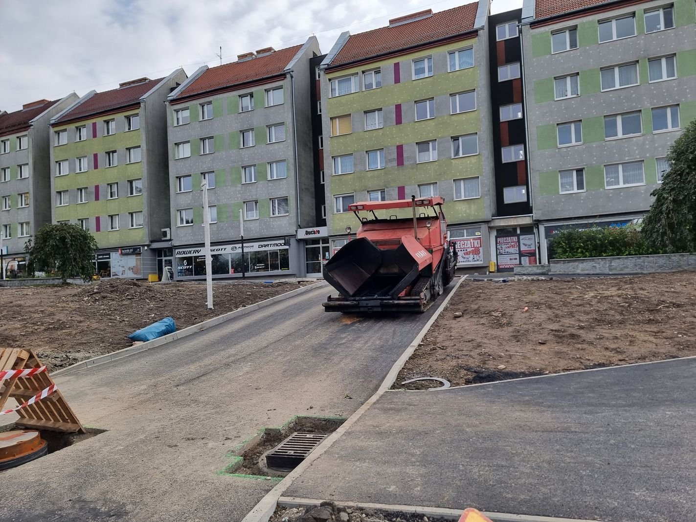 na-kopernika-wylewaja-nowa-nawierzchnie-128268