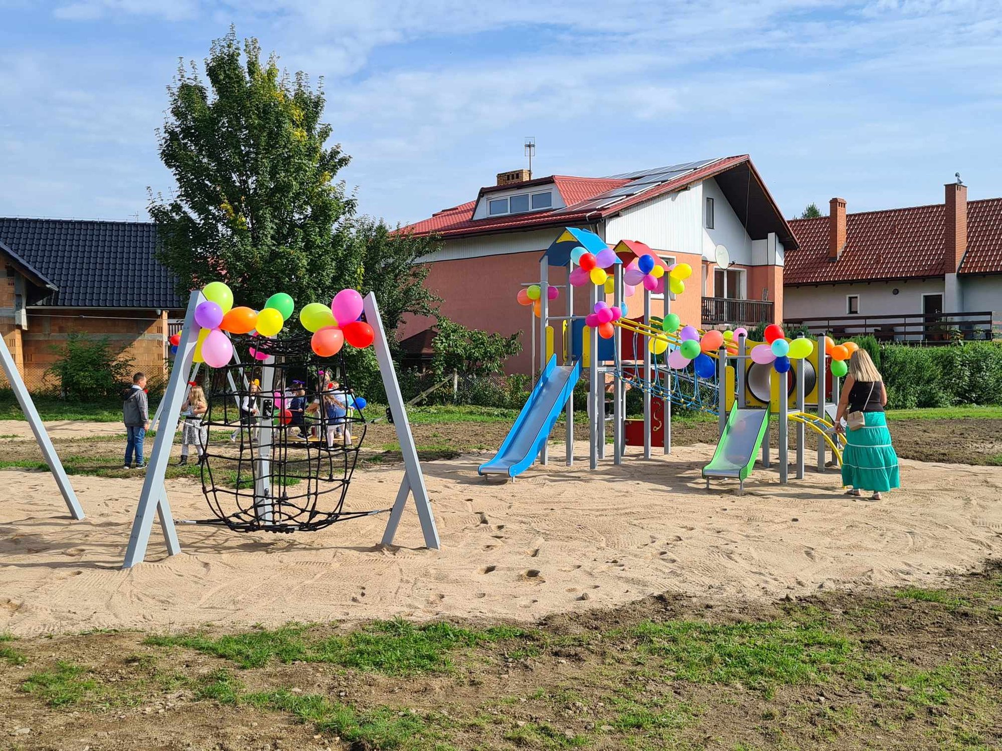 piechowice-modernizacja-przyszkolnego-placu-zabaw-128271
