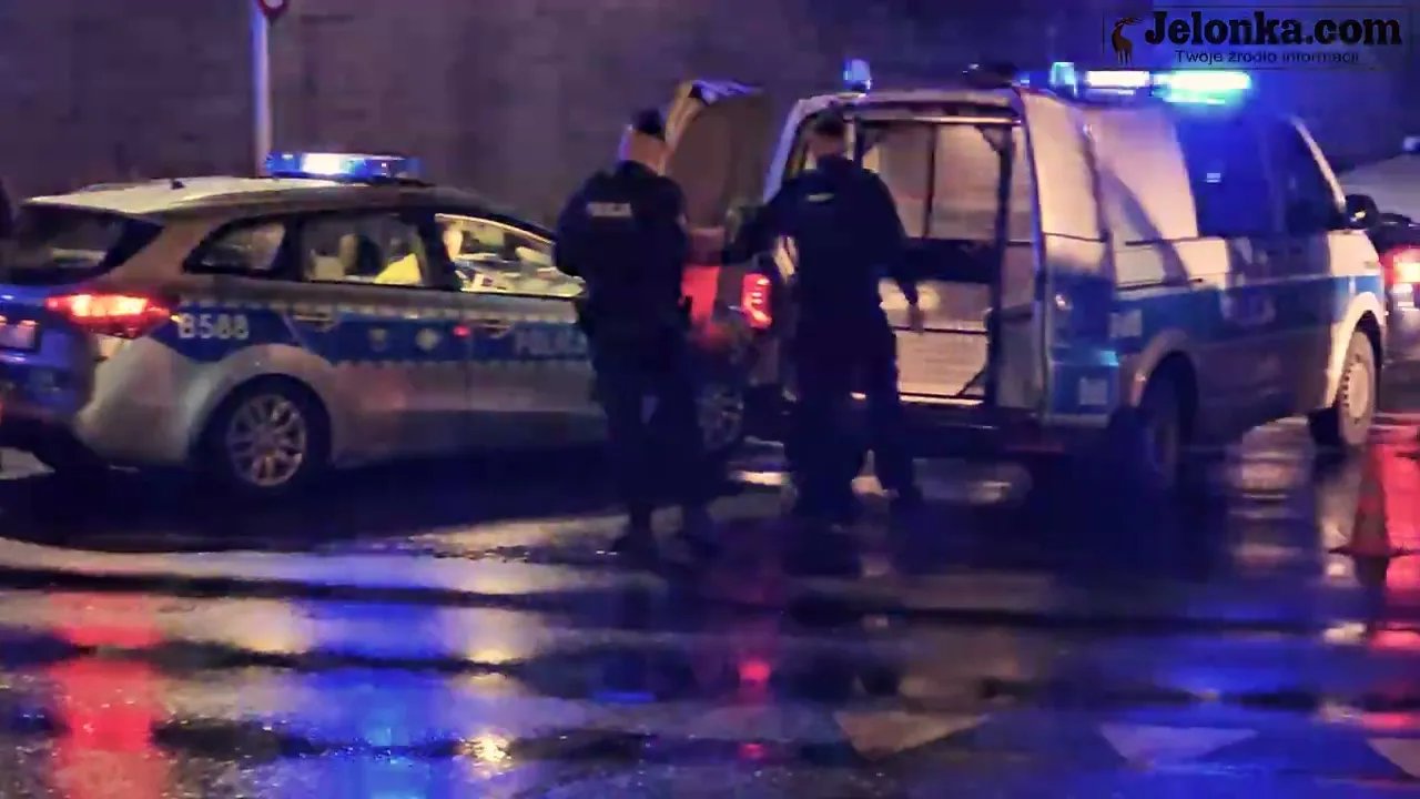 policjanci-zawsze-pomoga-128301