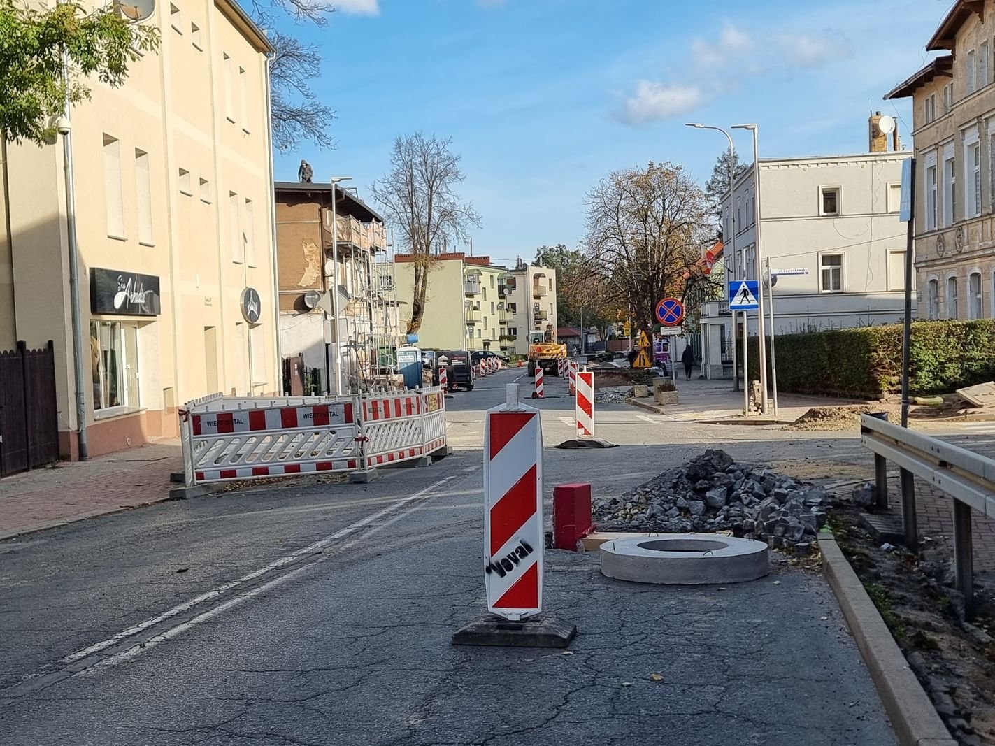 trwa-remont-na-cieplickiej-128399