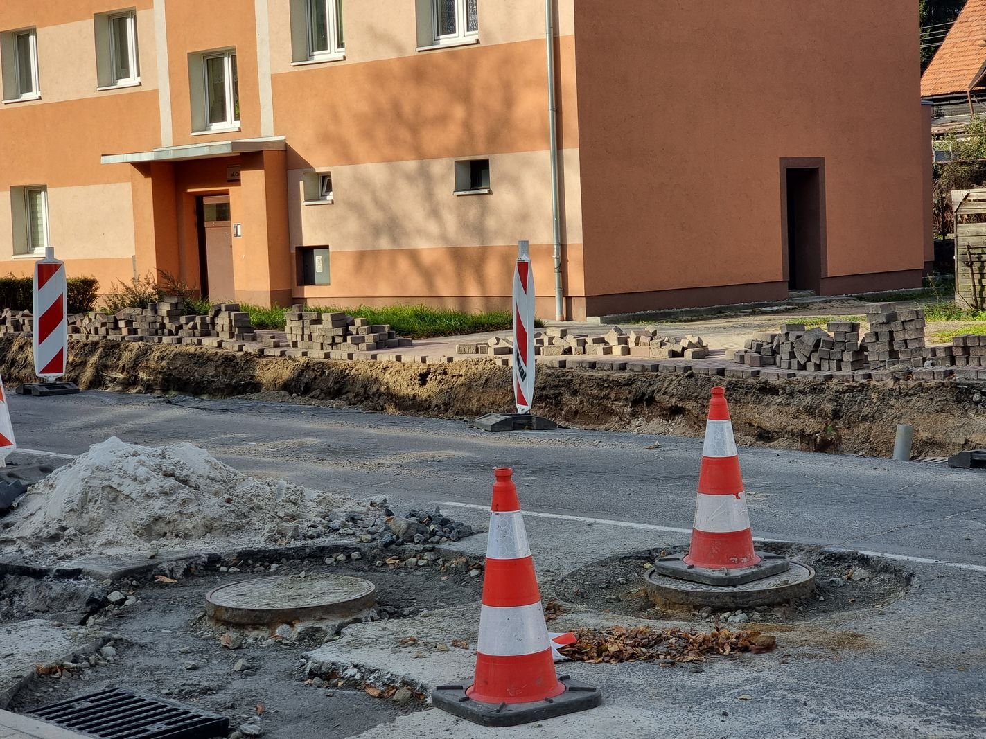 trwa-remont-na-cieplickiej-128399