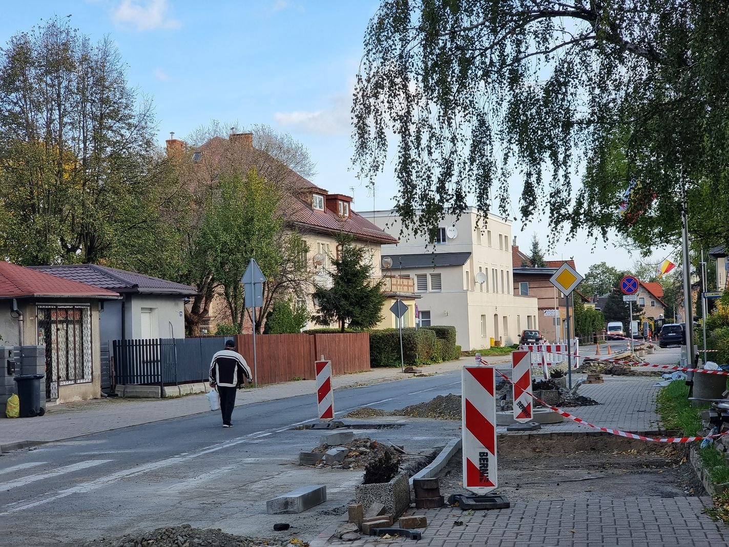 trwa-remont-na-cieplickiej-128399