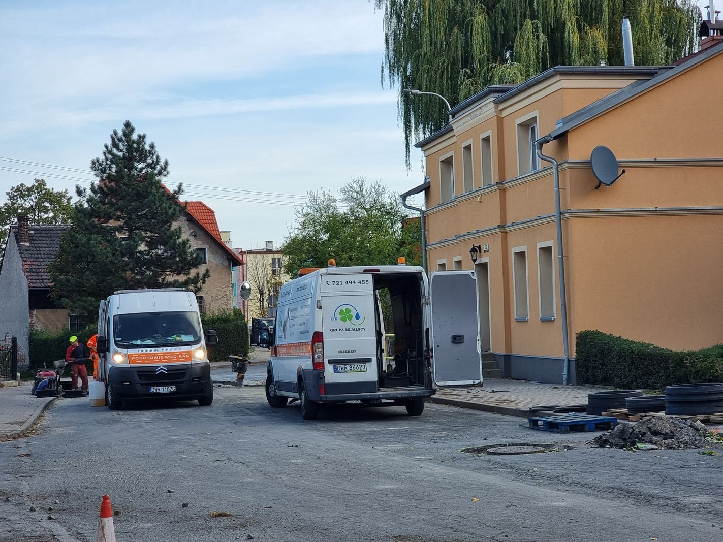 trwa-remont-na-cieplickiej-128399