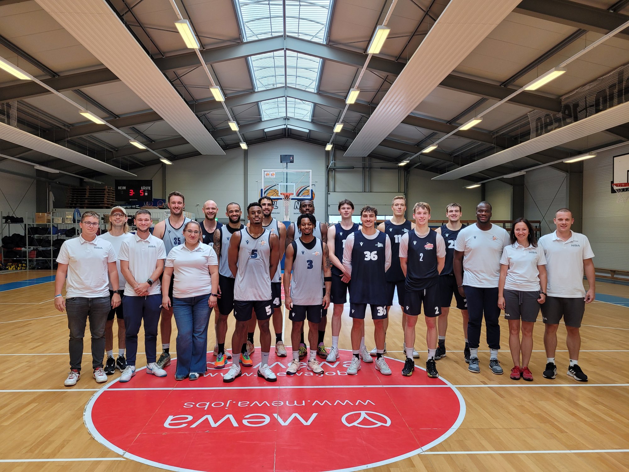 fundacja-nba-wrocia-z-niemiec-128528