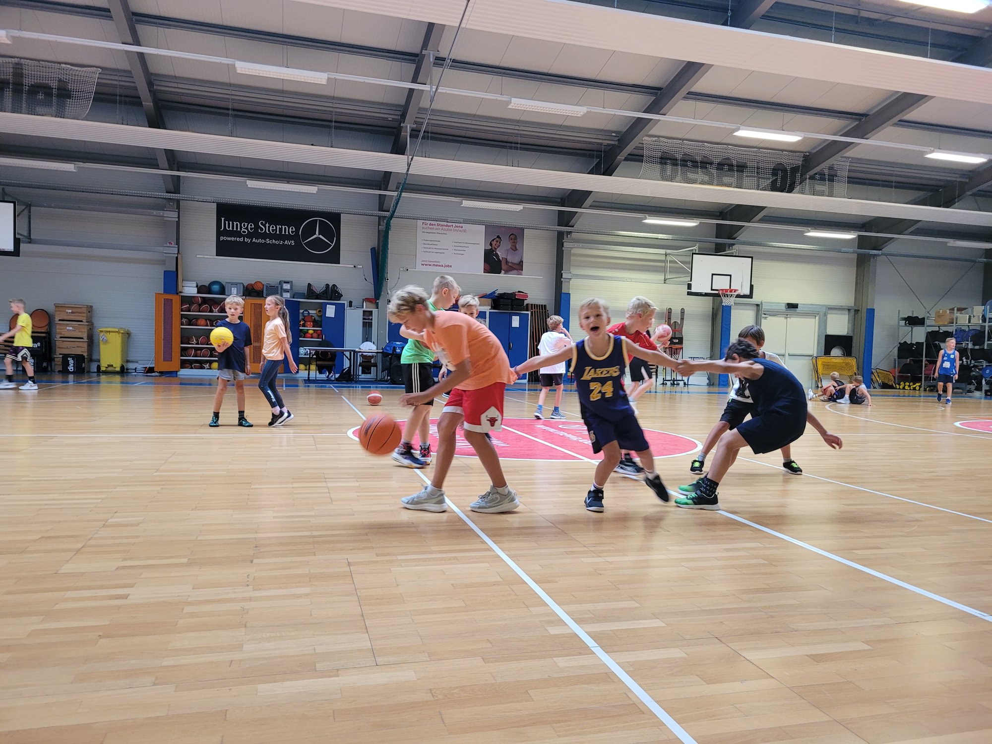 fundacja-nba-wrocia-z-niemiec-128528