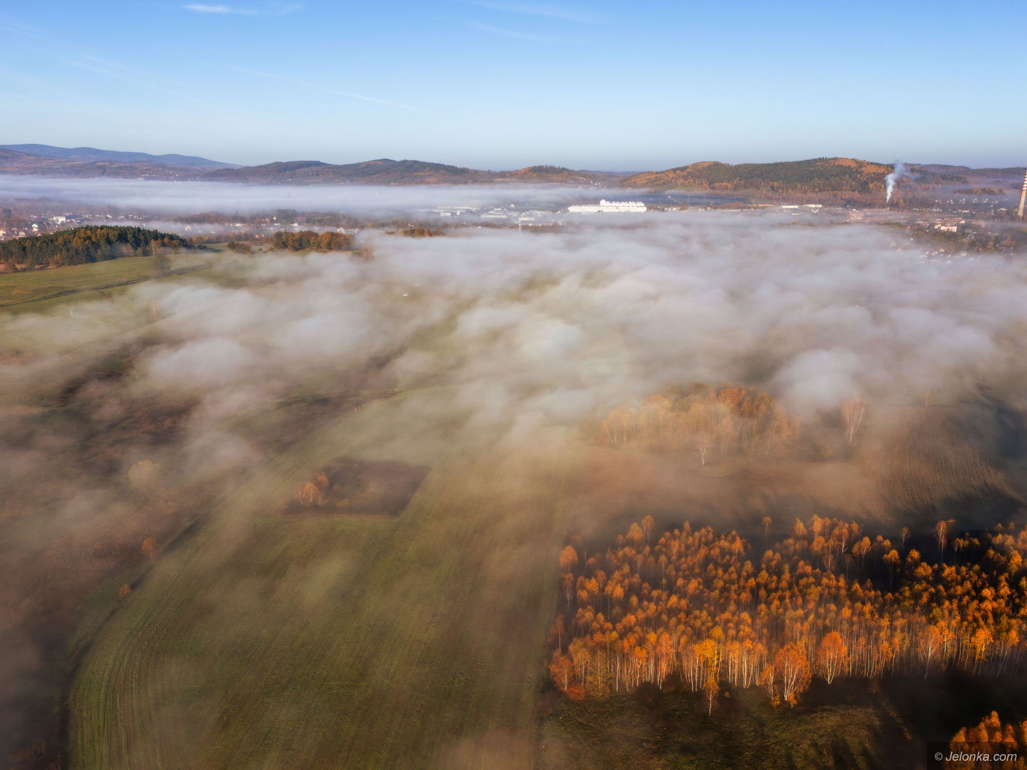 tajemnicza-mga-nad-kotlina-jeleniogorska-spektakl-natury-128584