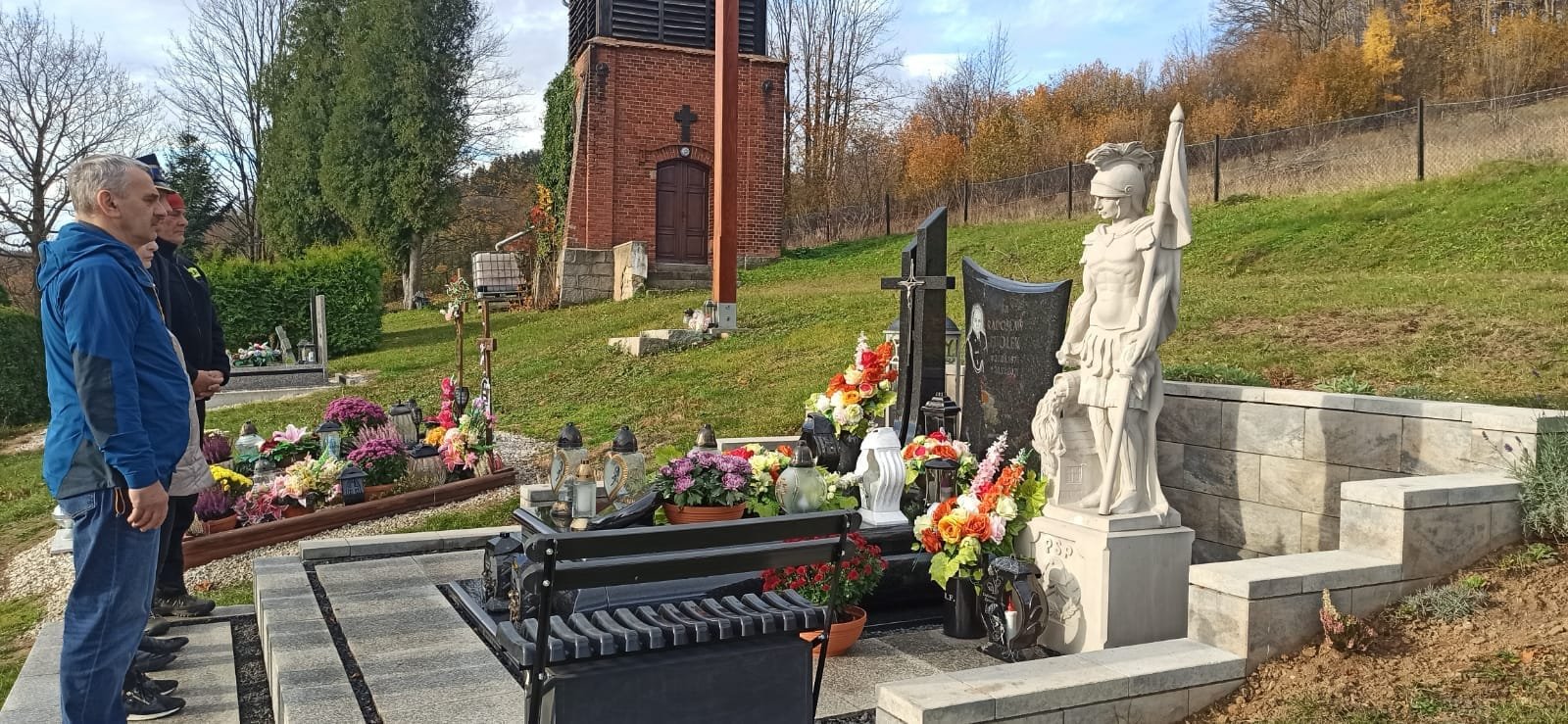 strazacy-pamietaja-o-zmarych-kolegach-128708