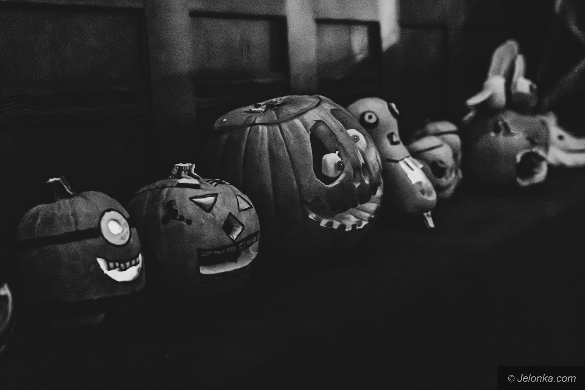 dzieci-i-halloween-na-zameczku-128715