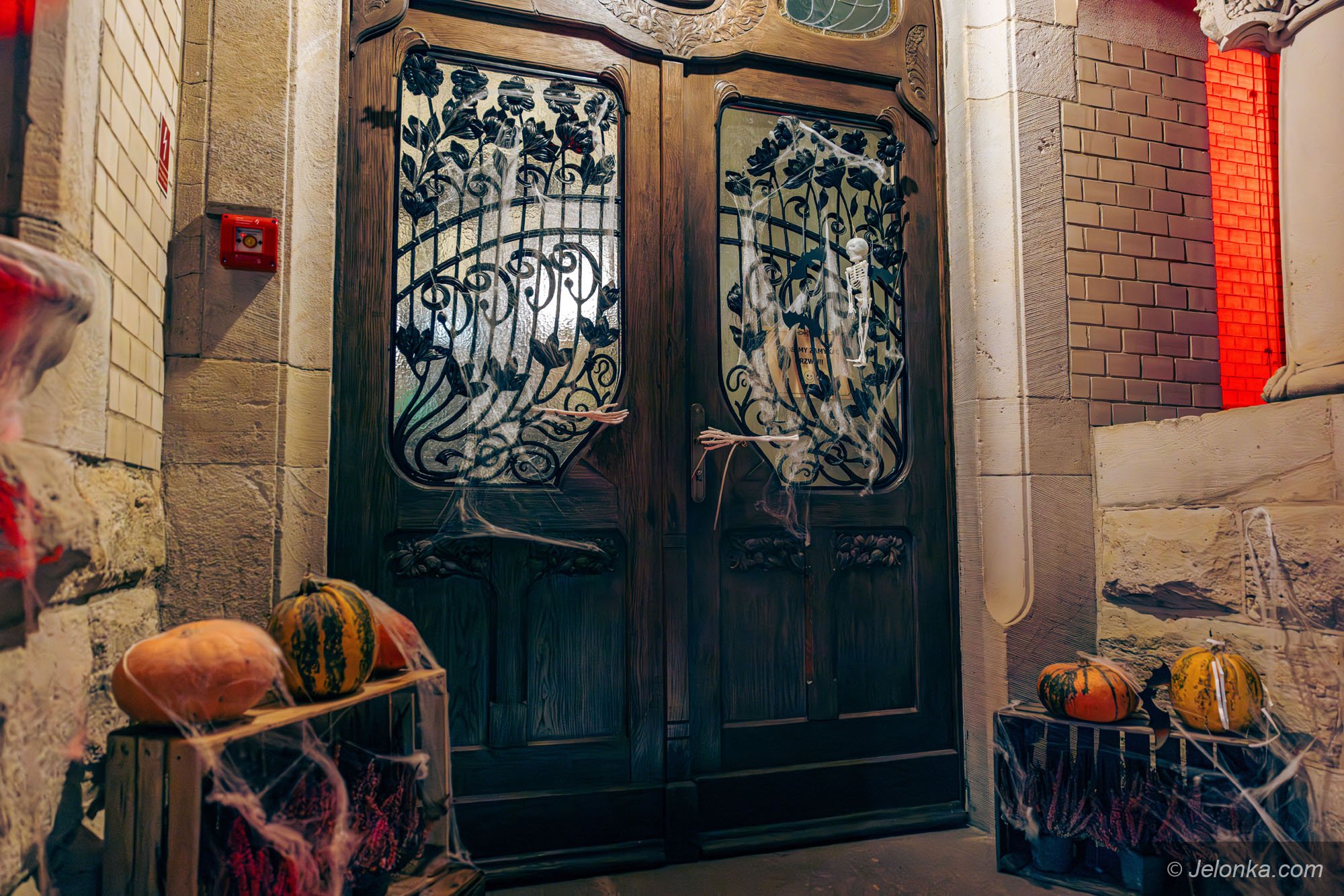 dzieci-i-halloween-na-zameczku-128715