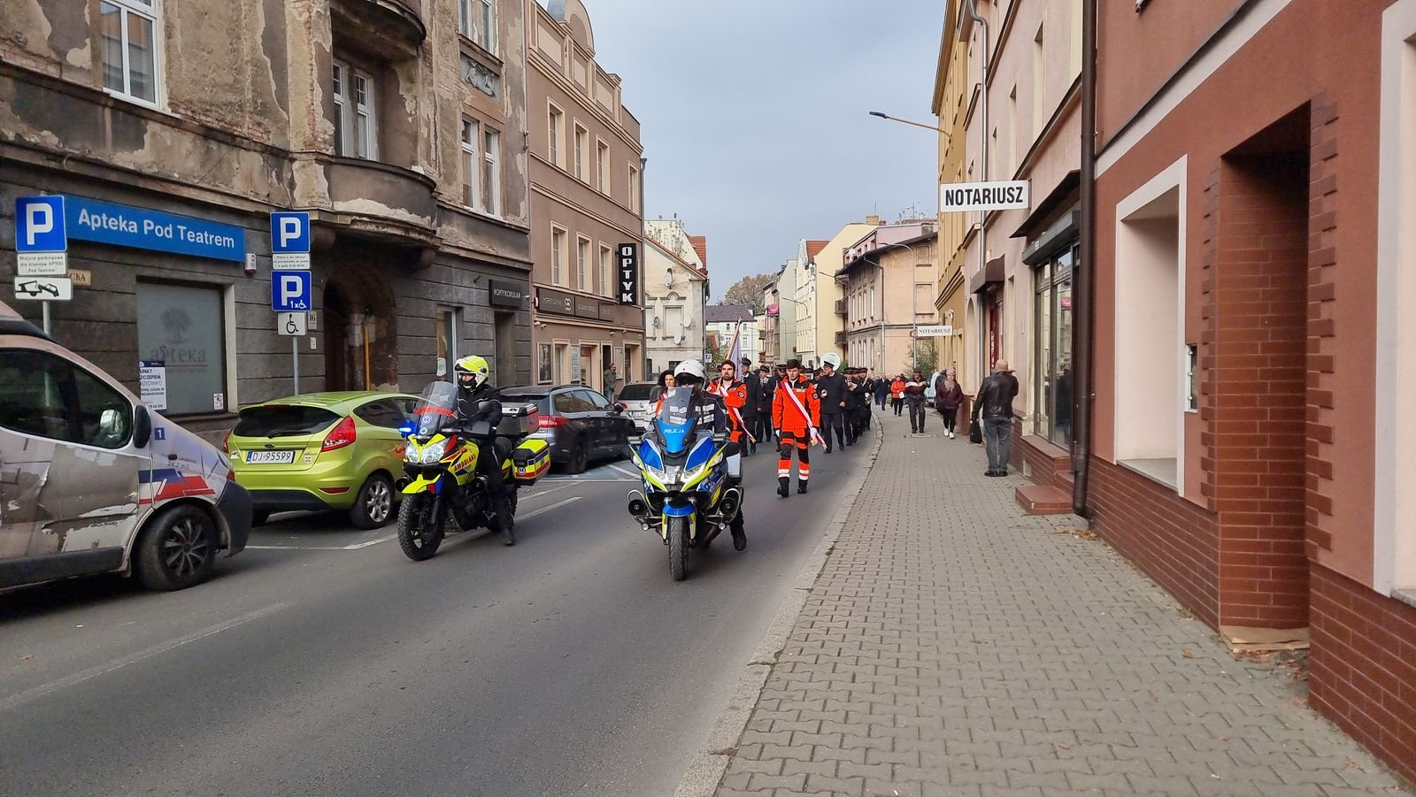 sztandar-na-jubileusz-pogotowia-ratunkowego-128900