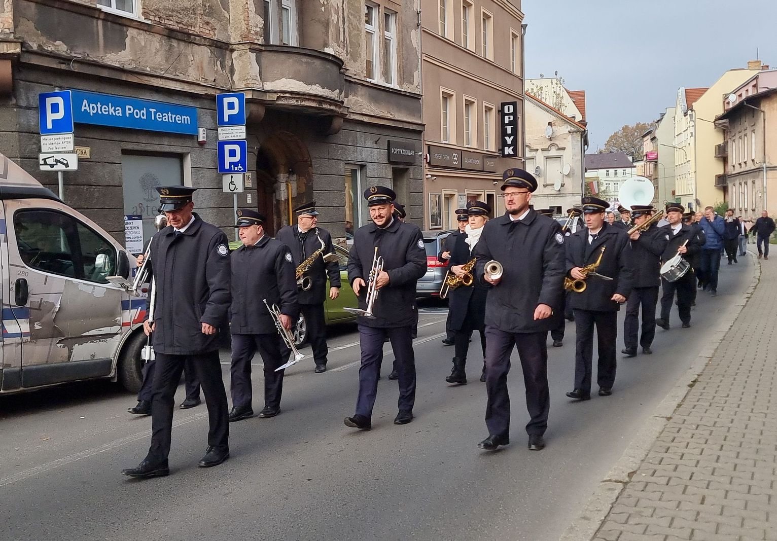 sztandar-na-jubileusz-pogotowia-ratunkowego-128900