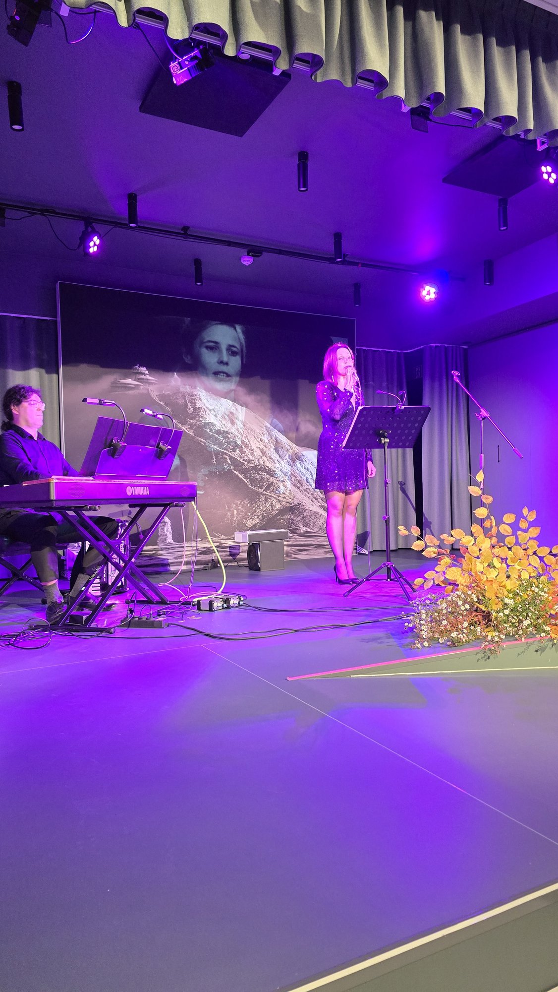 wyjatkowy-koncert-karoliny-maczekrynkowskiej-i-roberta-wroblewskiego-w-karpaczu-muzyczna-uczta-z-utworami-agnieszki-osieckiej-128911