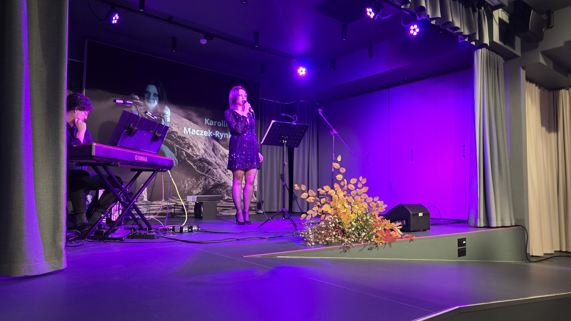 wyjatkowy-koncert-karoliny-maczekrynkowskiej-i-roberta-wroblewskiego-w-karpaczu-muzyczna-uczta-z-utworami-agnieszki-osieckiej-128911