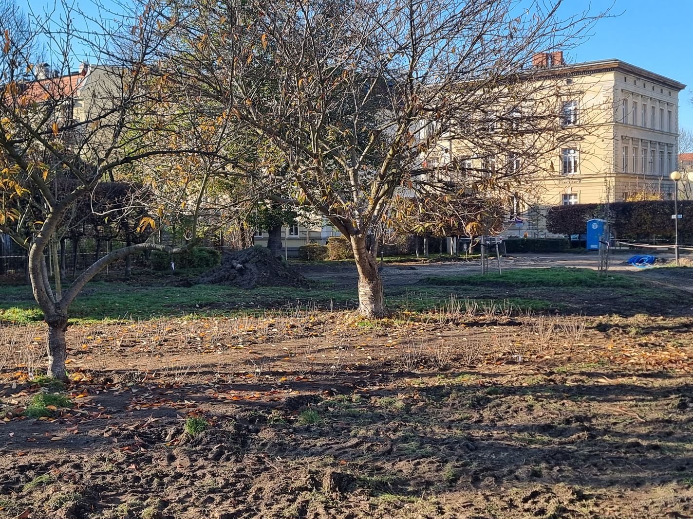 bedzie-nowy-plac-zabaw-i-fontanna-128940