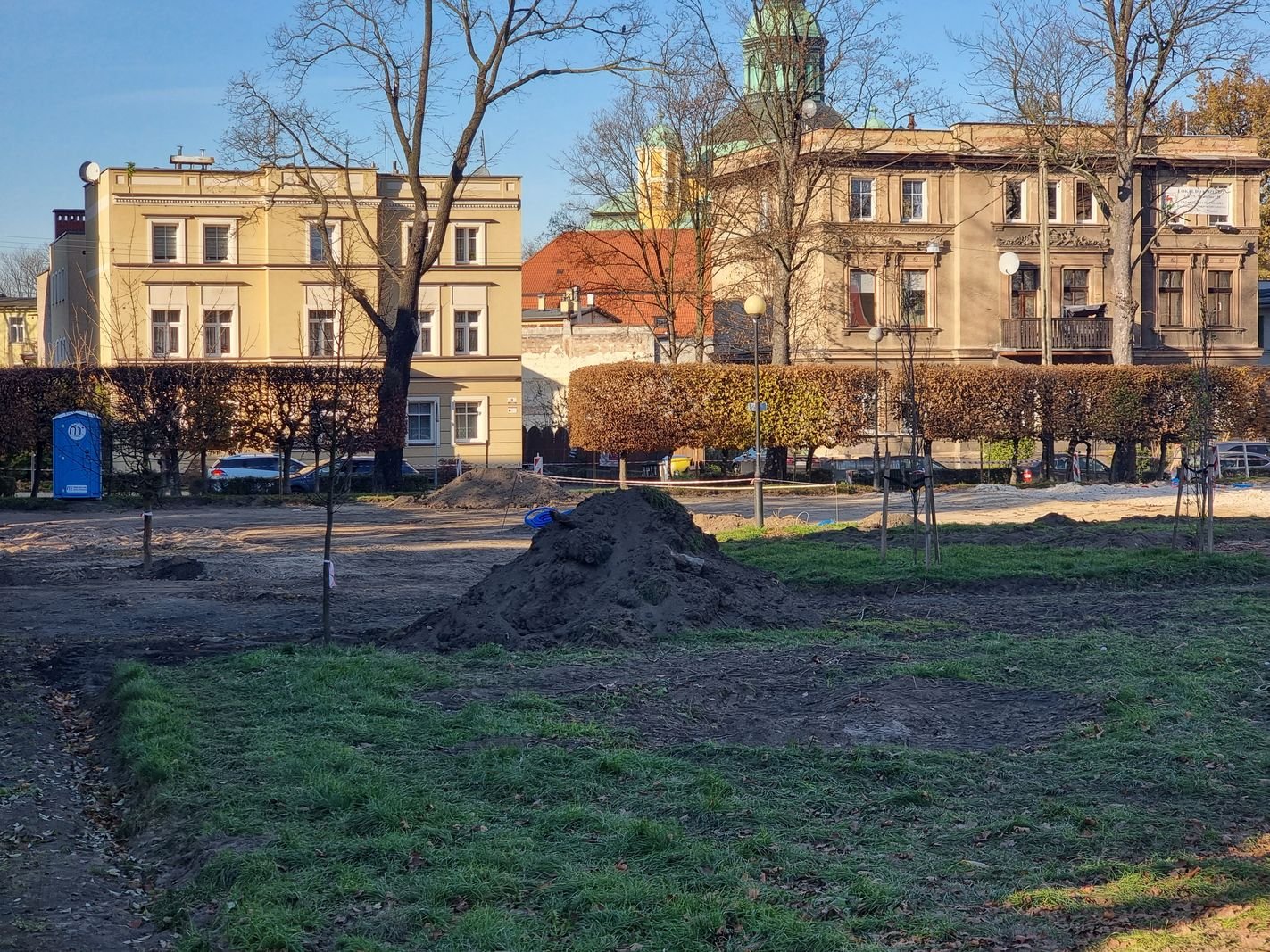 bedzie-nowy-plac-zabaw-i-fontanna-128940