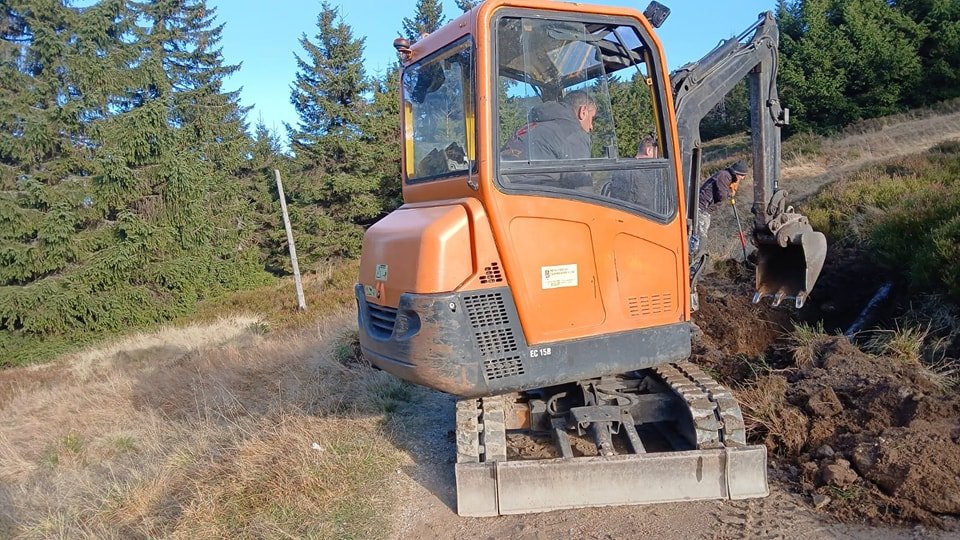trwaja-naprawy-drog-w-parku-narodowym-129075
