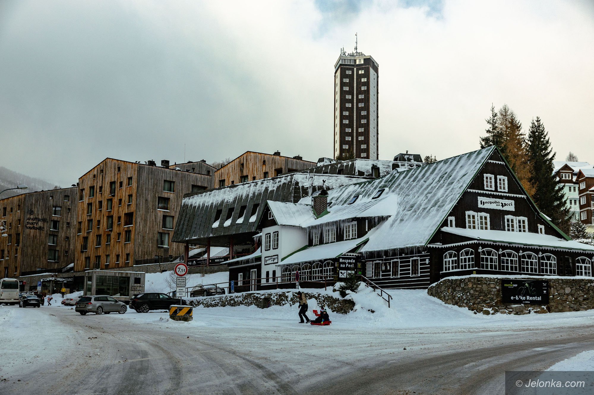 zima-na-okraju-ocieplenie-w-jeleniej-gorze-129250