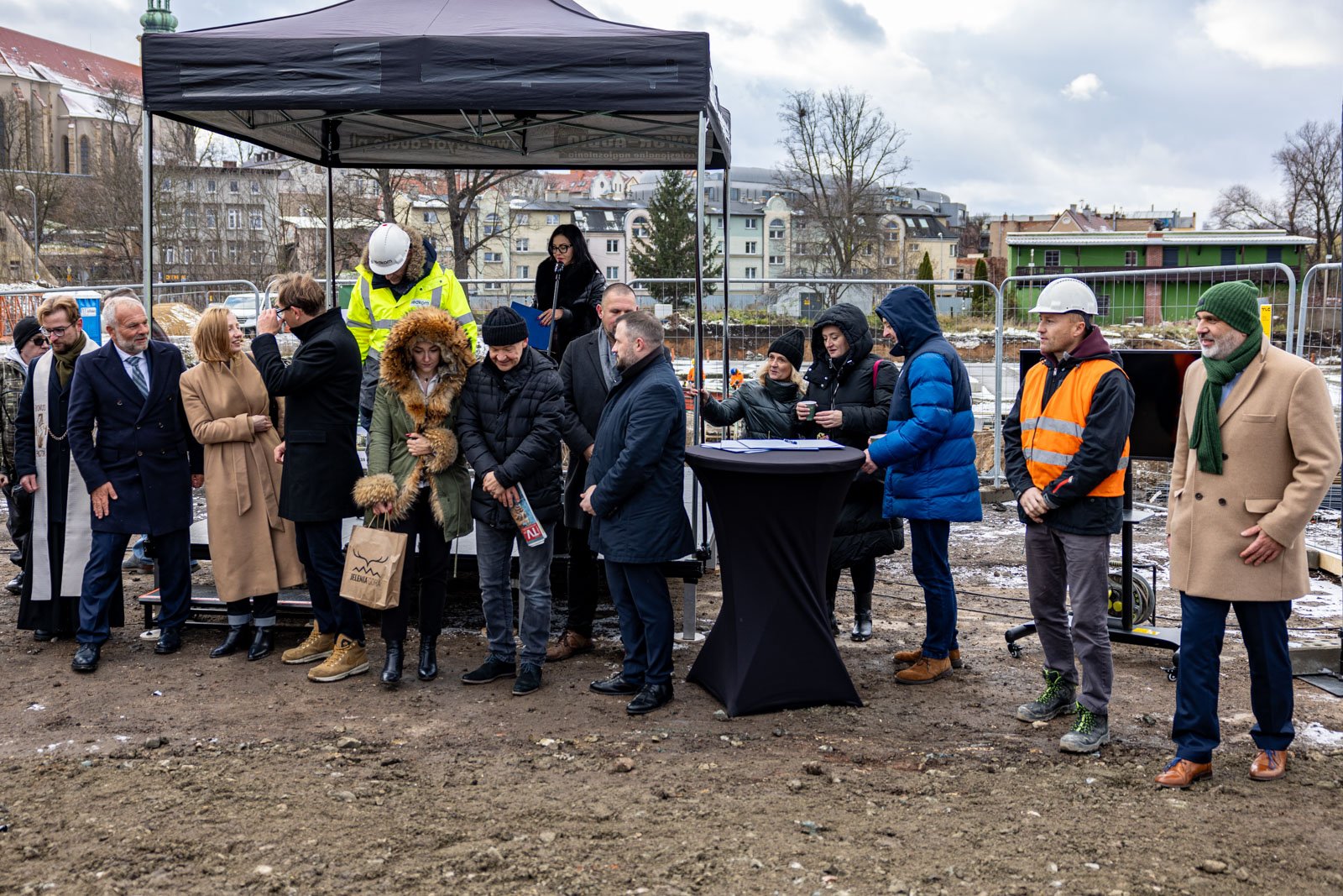 kamien-wegielny-pod-budowe-osiedla-mynowka-wmurowany-129252