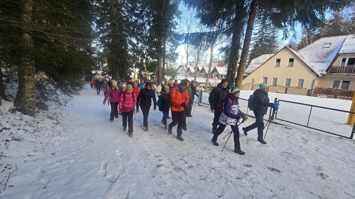 pozegnali-sonce-w-budnikach-129255