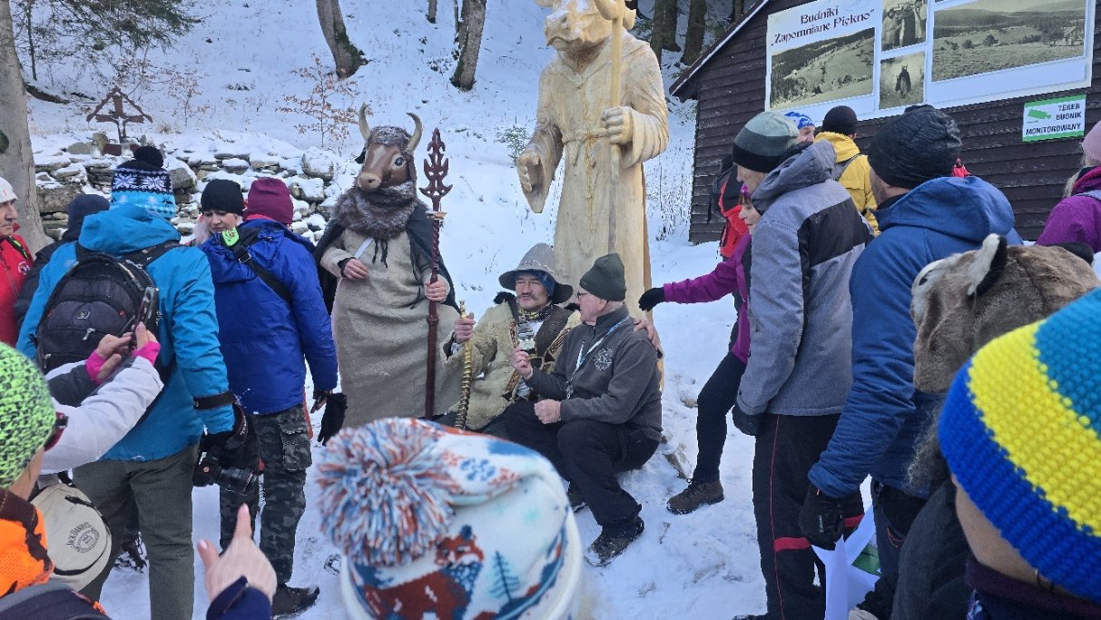 pozegnali-sonce-w-budnikach-129255
