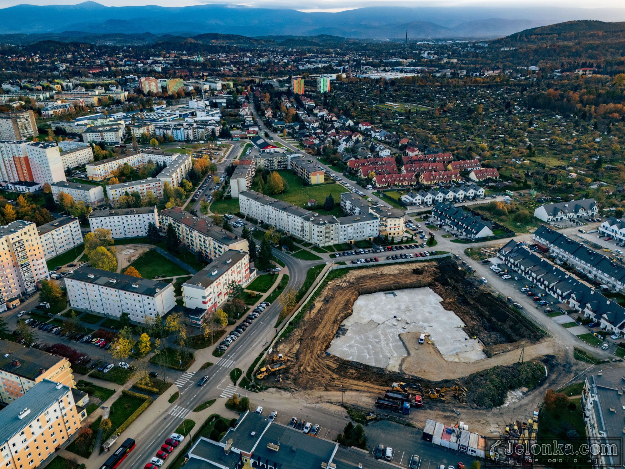 ulica-kiepury-z-gory-jak-rogi-jelenia-129278