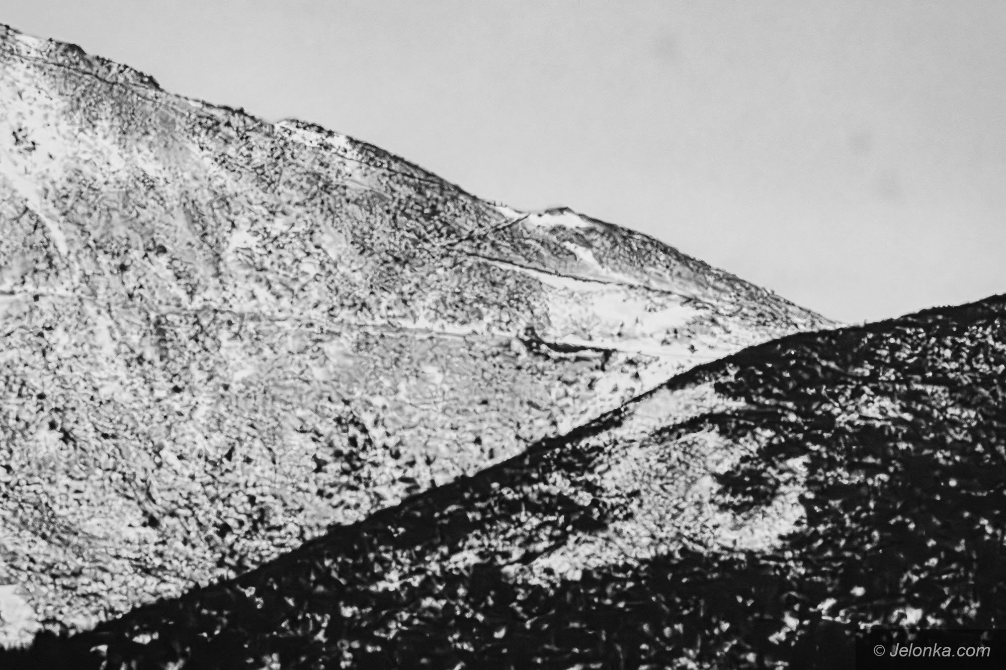 sniegu-w-karkonoszach-coraz-mniej-129294