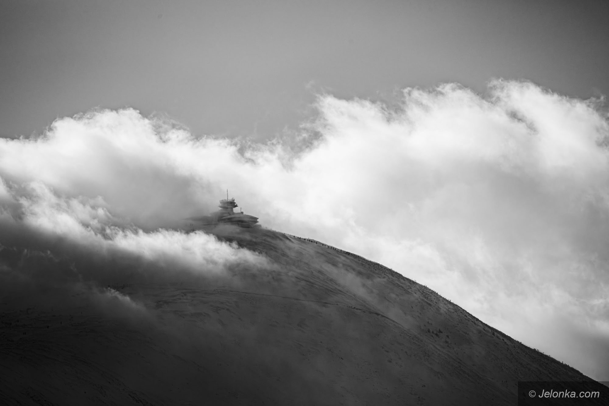 sniegu-w-karkonoszach-coraz-mniej-129294