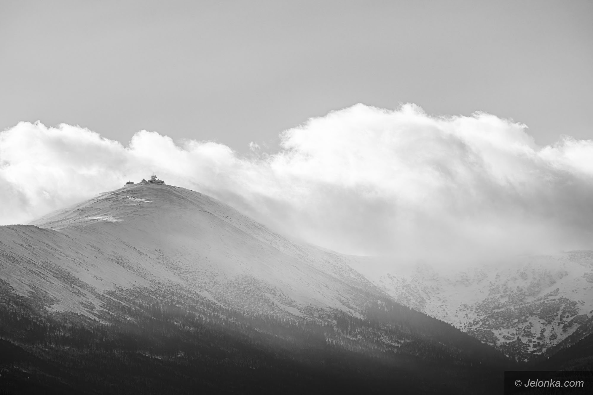 sniegu-w-karkonoszach-coraz-mniej-129294