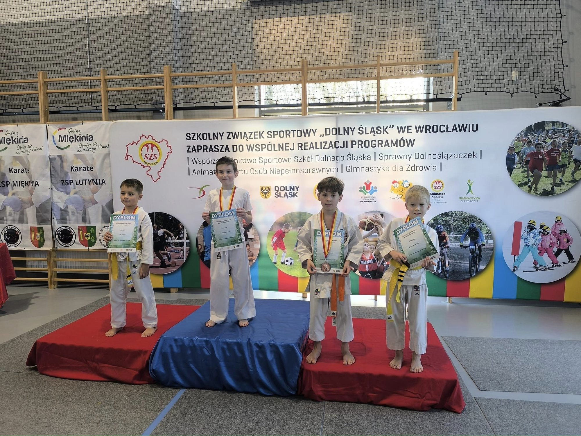 ponownie-wrocili-do-domu-z-workiem-medali-129308