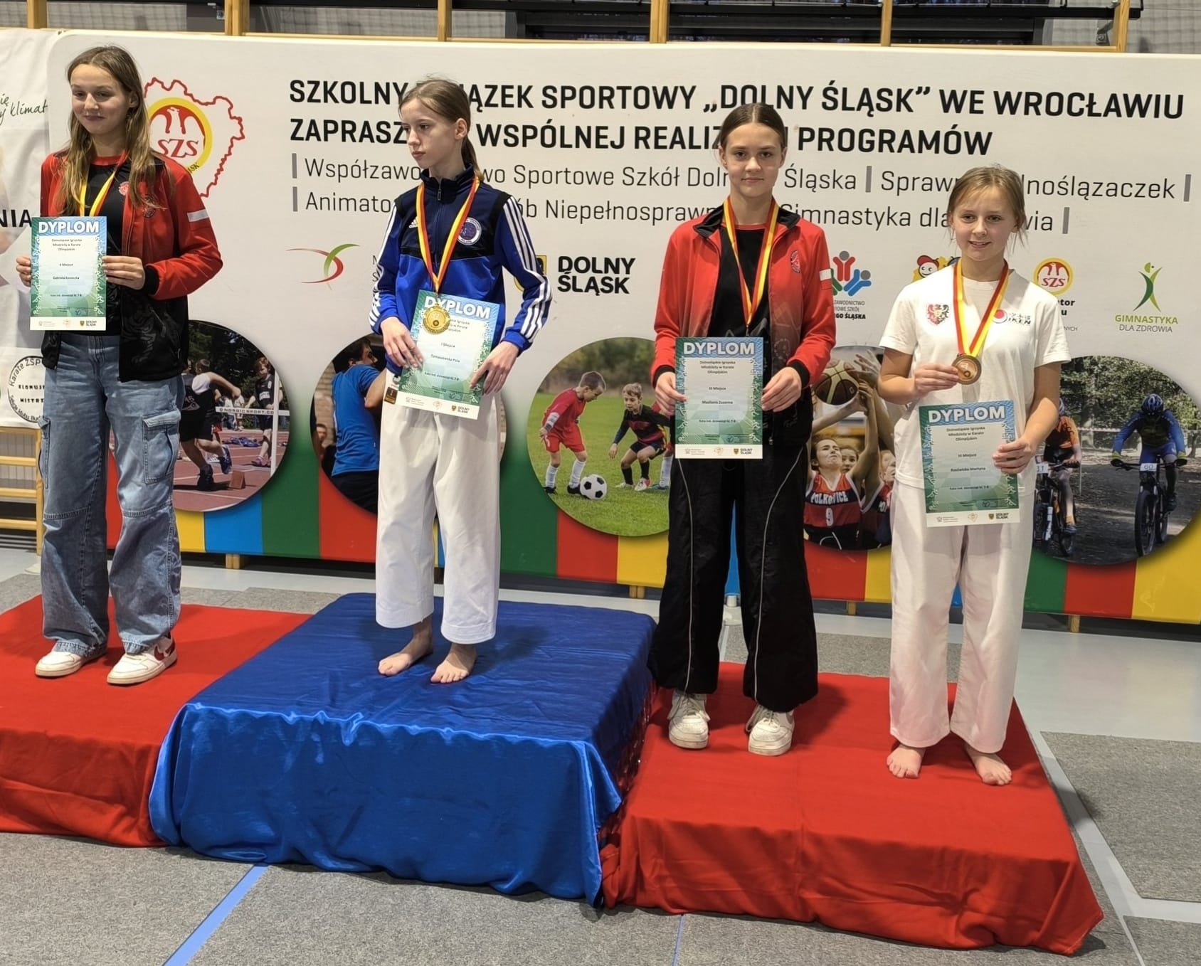 ponownie-wrocili-do-domu-z-workiem-medali-129308
