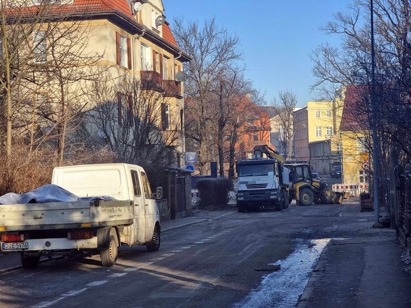 drogowcy-pracuja-na-grabowskiego-129421