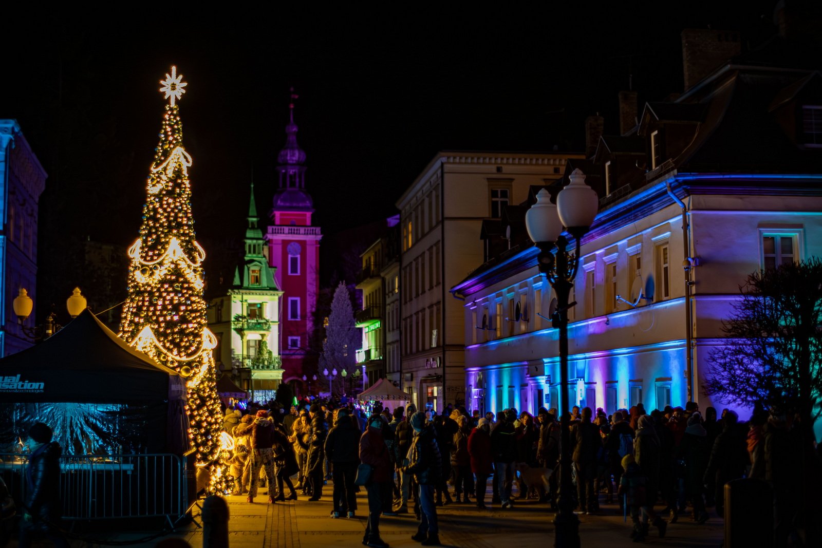 kolorowe-cieplice-rozswietlone-festiwalem-swiata-129549