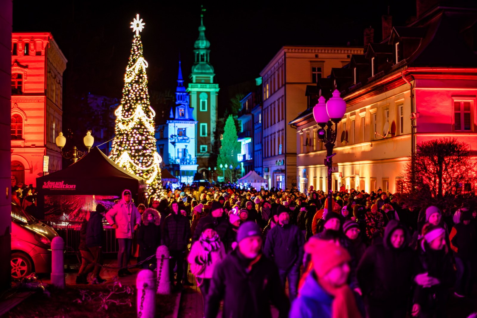kolorowe-cieplice-rozswietlone-festiwalem-swiata-129549