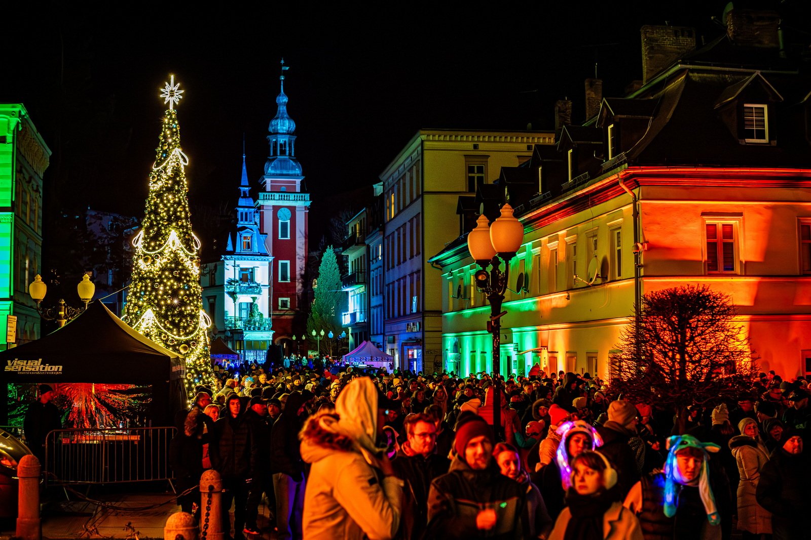 kolorowe-cieplice-rozswietlone-festiwalem-swiata-129549