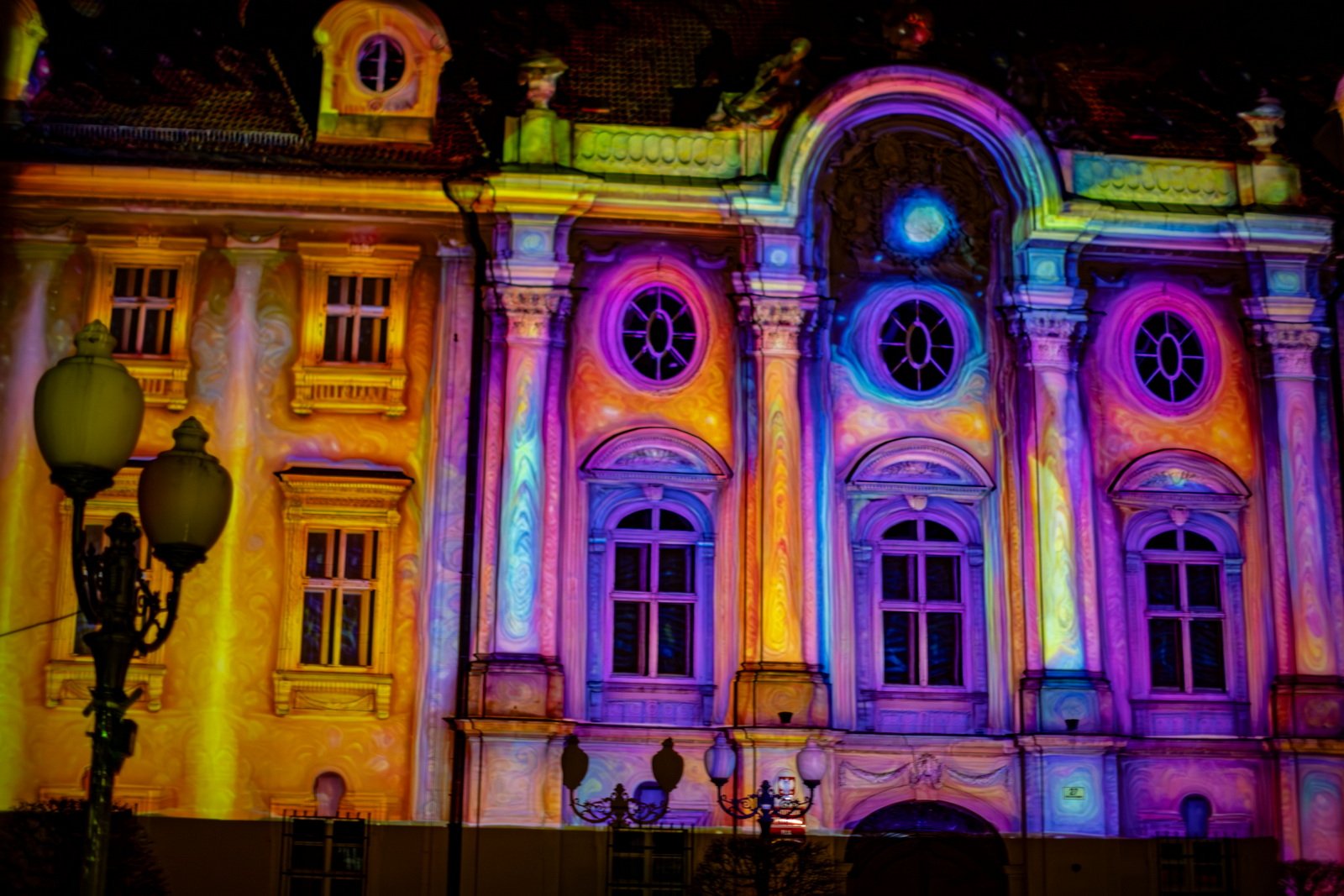kolorowe-cieplice-rozswietlone-festiwalem-swiata-129549