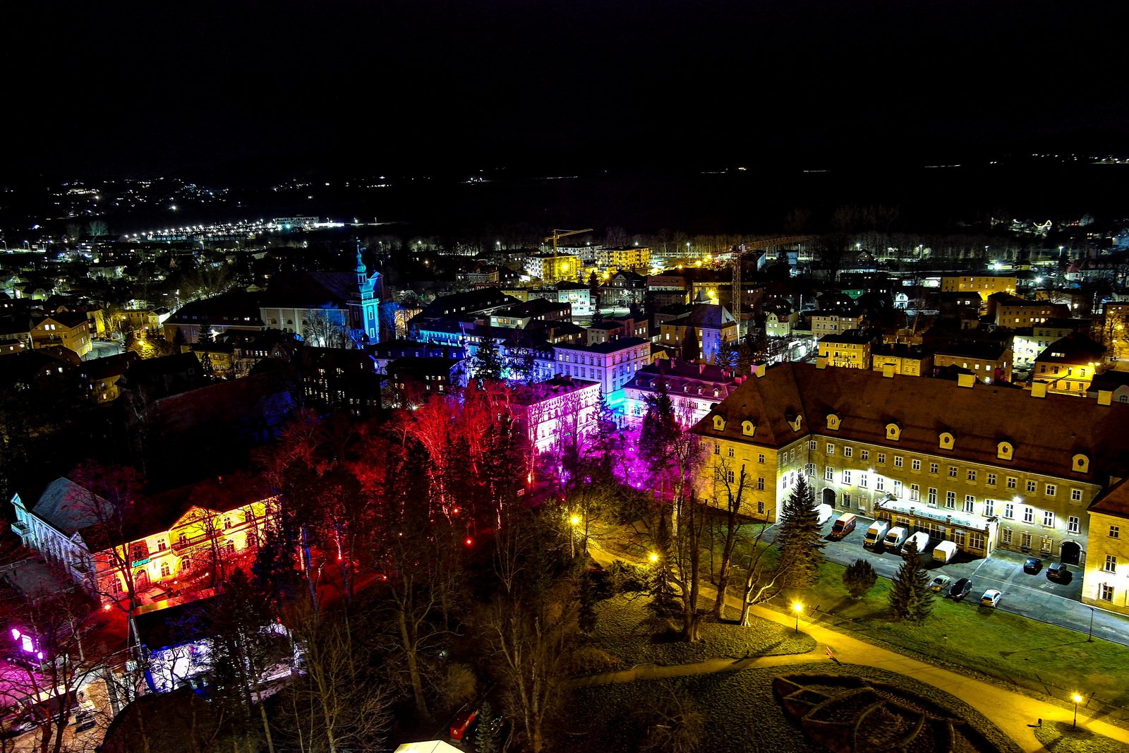 kolorowe-cieplice-rozswietlone-festiwalem-swiata-129549