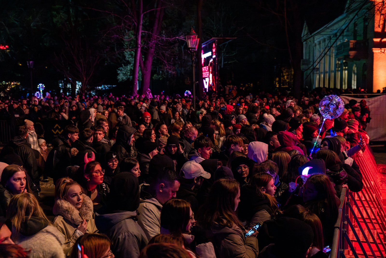 festiwal-swiata-koncert-kizo-patocelebryta-na-scenie-129554