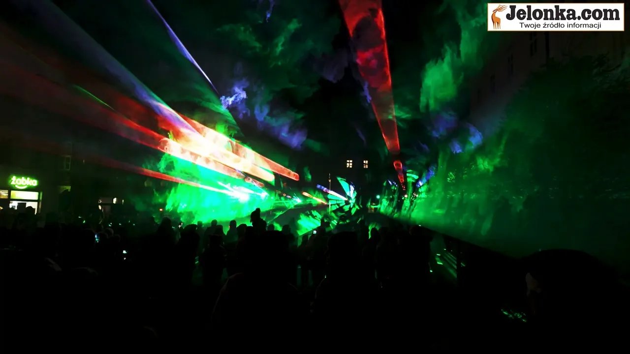 festiwal-swiata-pokaz-laserowy-129560