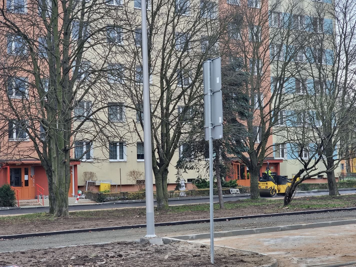 remont-drogi-przy-wiezowcach-129567