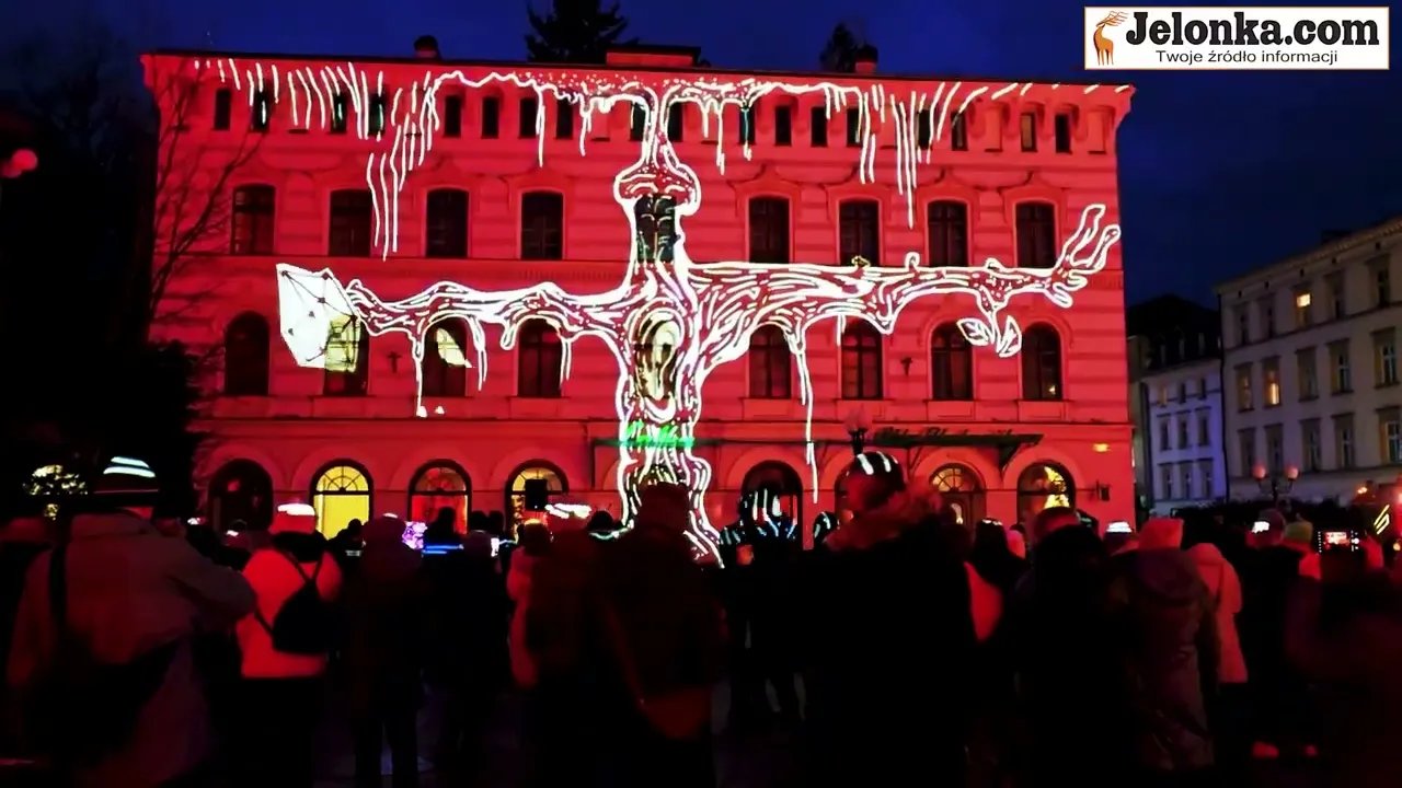 festiwal-swiata-mapping-na-budynku-lalka-129569