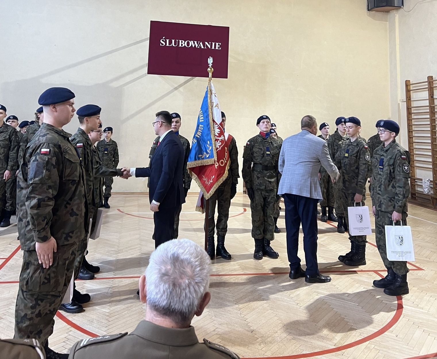 slubowanie-klas-mundurowych-129665