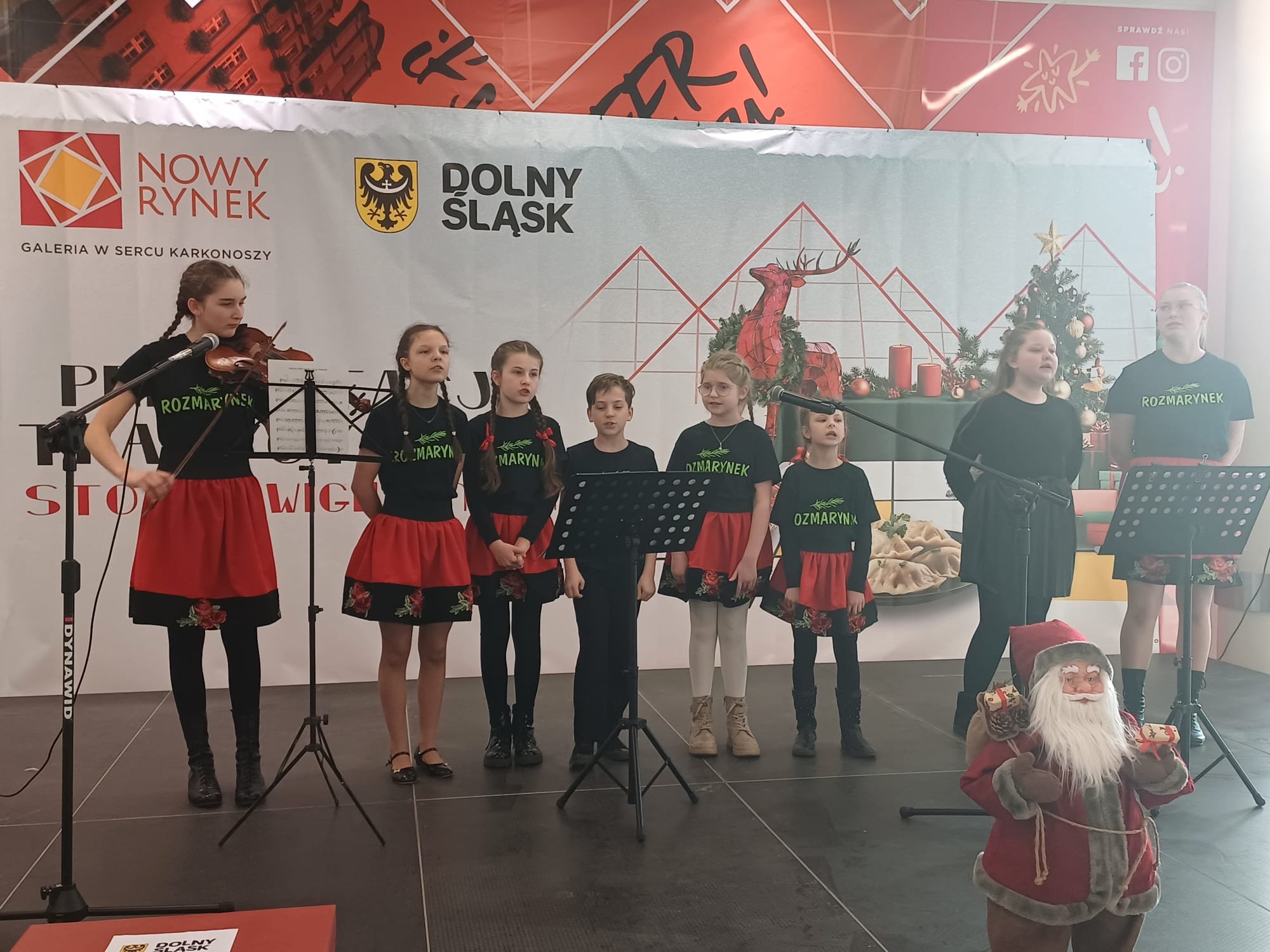 wigilijne-stoy-w-galerii-nowy-rynek-129817