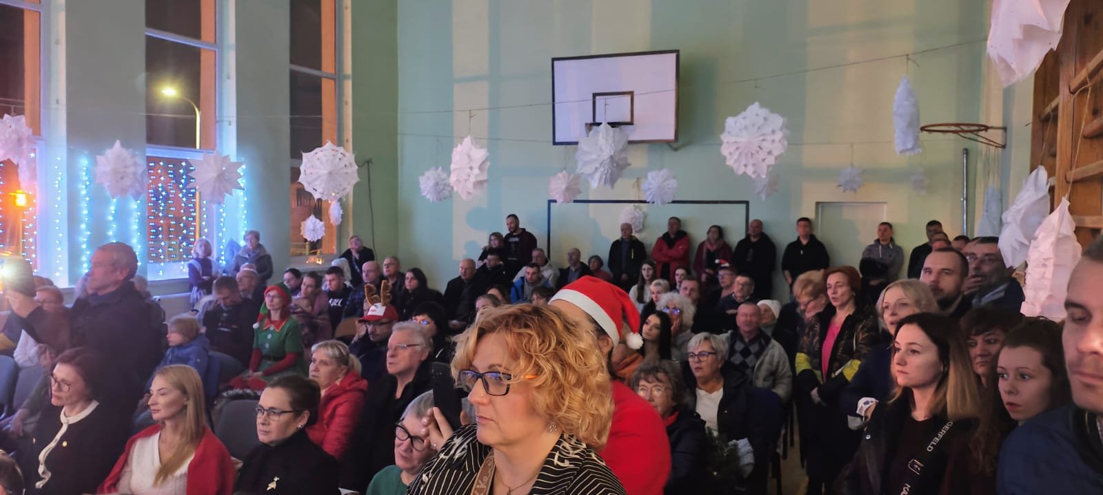 koledowanie-przy-szkole-129925
