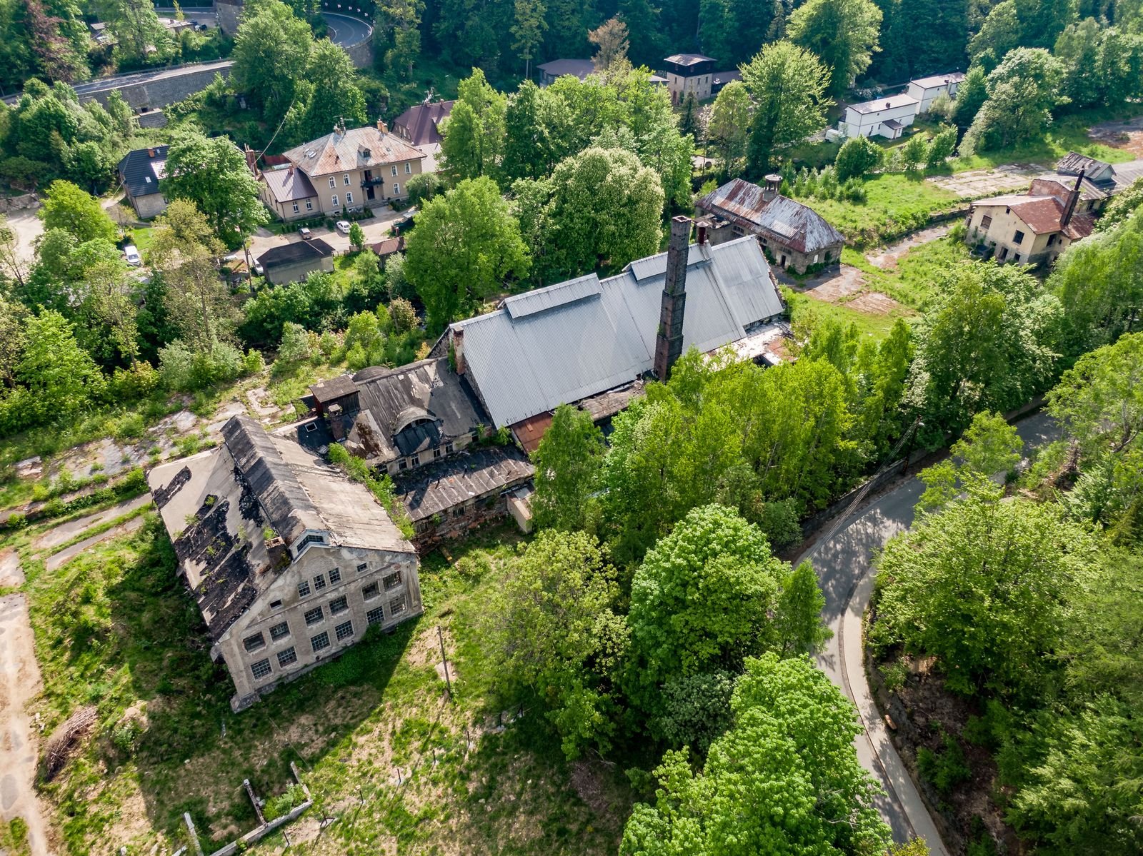 huta-w-szklarskiej-porebie-sprzedana-129926