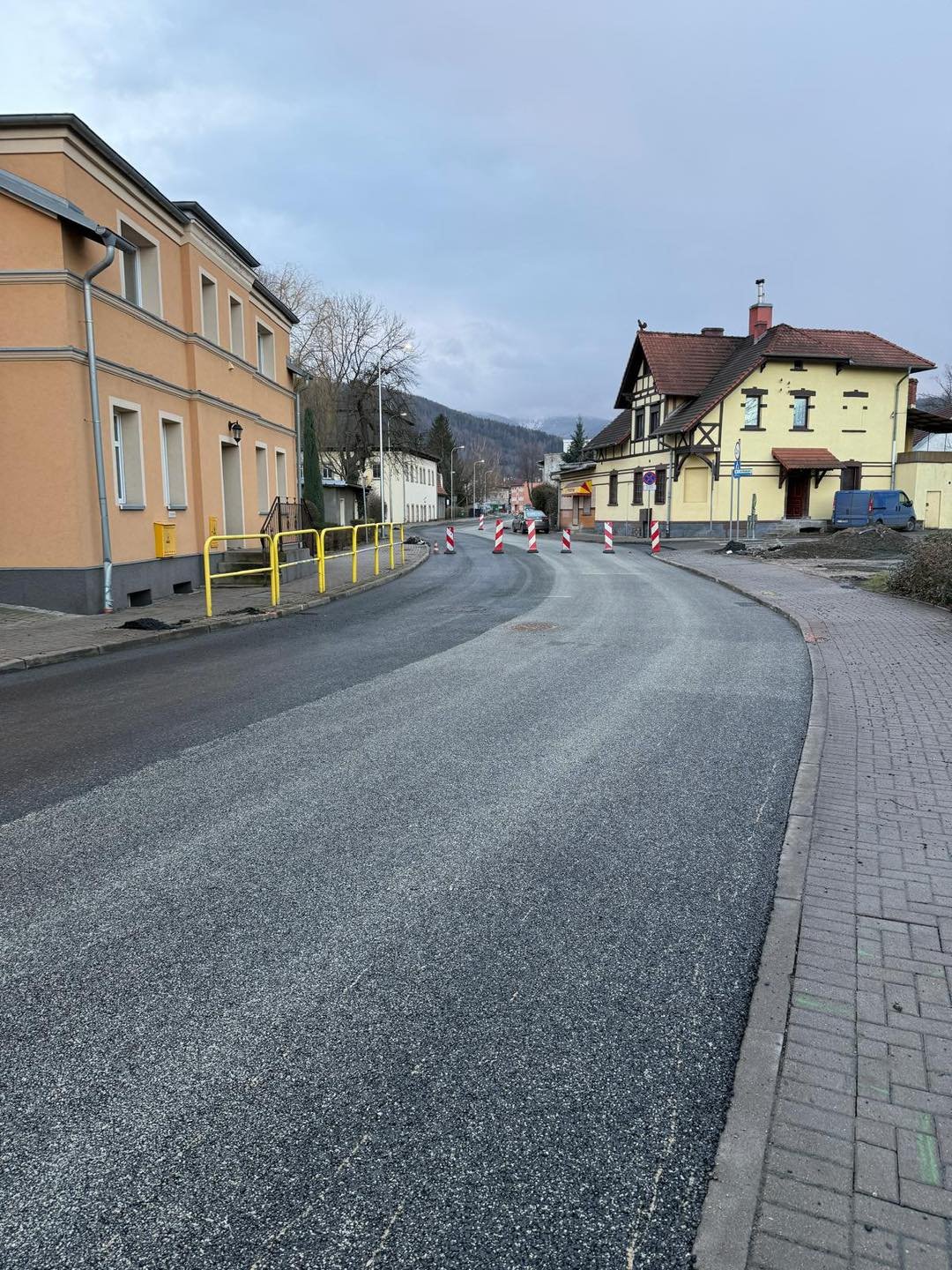 przywrocono-ruch-na-cieplickiej-129930