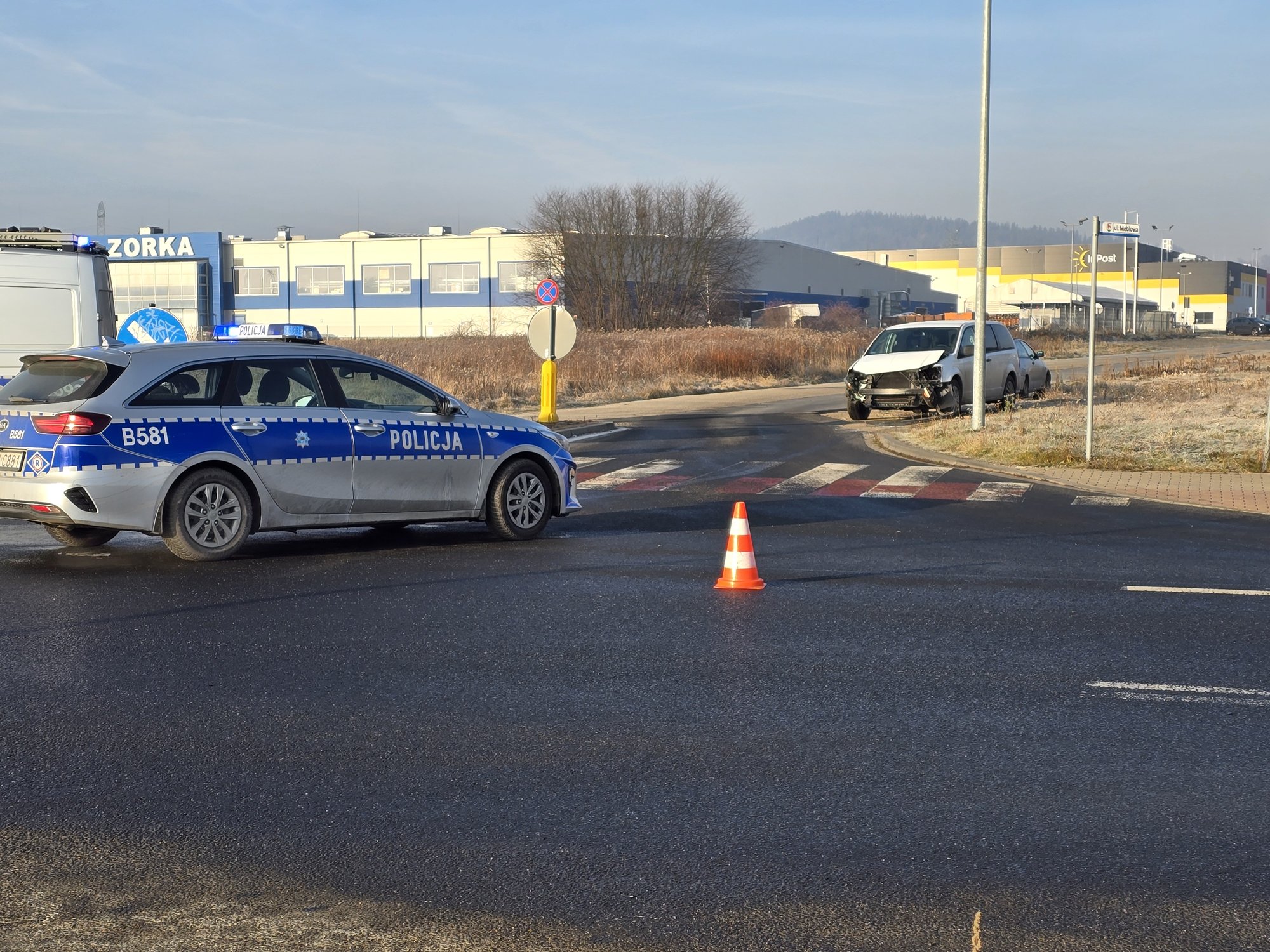 wypadek-karetki-w-jeleniej-gorze-130092